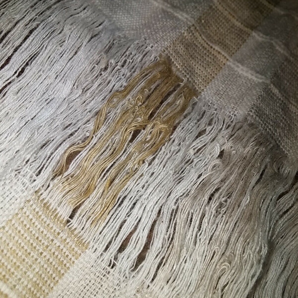 1- Pier 1 Imports Linen Blend Curtain Panel 42x80' - Picture 5 of 6